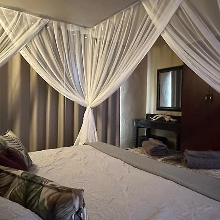 The Bush Hut Villa Hoedspruit Ngoại thất bức ảnh